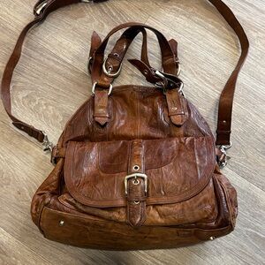 Elegant Brown Leather Crossbody Bag